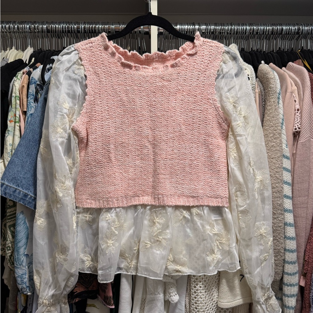 ✨ 2/$40 ✨ Anthropologie Soft Pink Knit Sweater